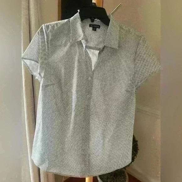 Women’s shirt sleeve button down size 12/14 L - Picture 1 of 4